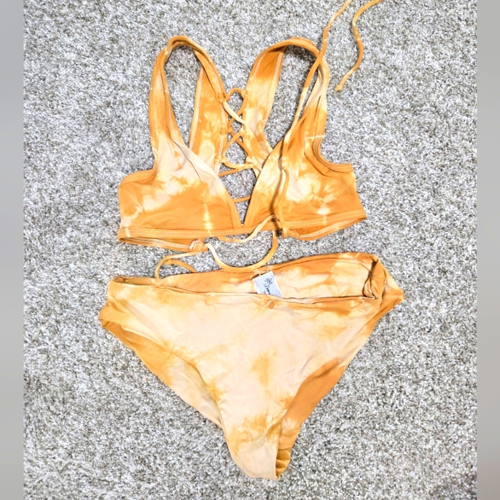Dippin Daisys Tie-Dye Bikini Set
